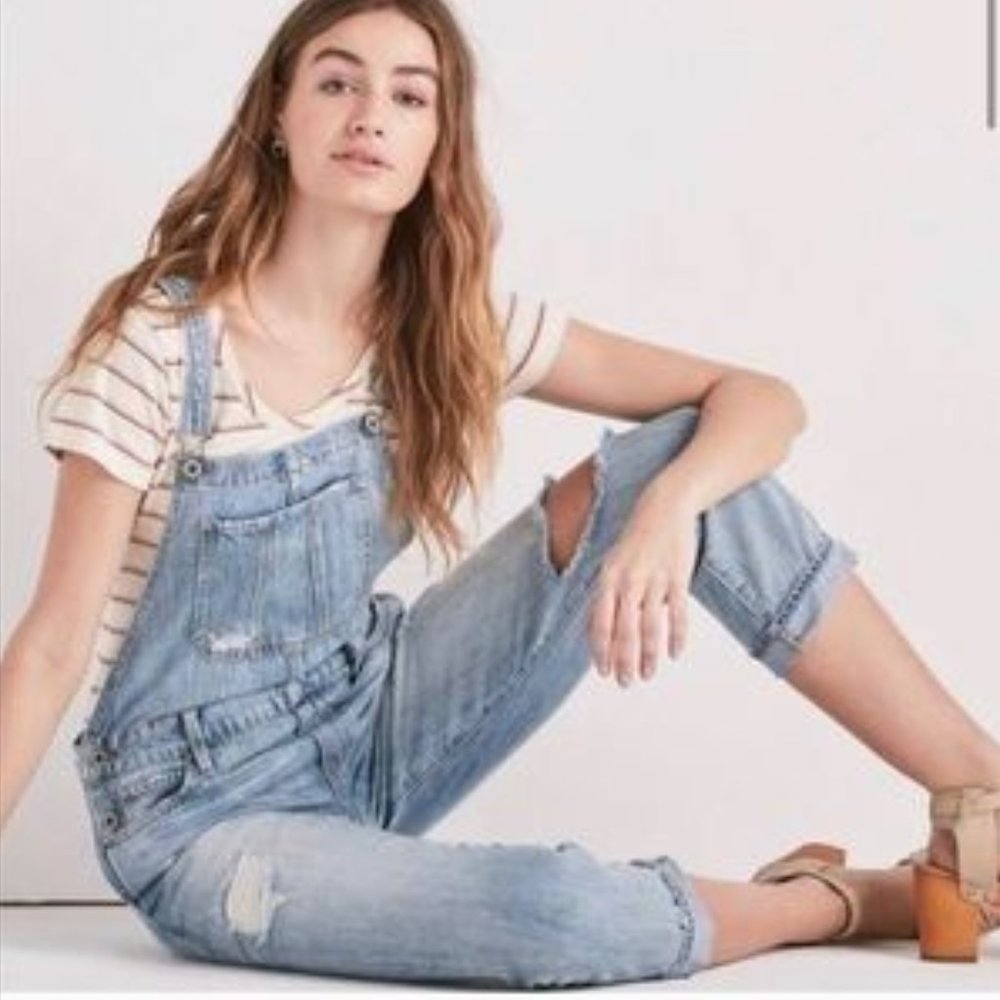 Lucky Brand Light Wash Denim Overalls